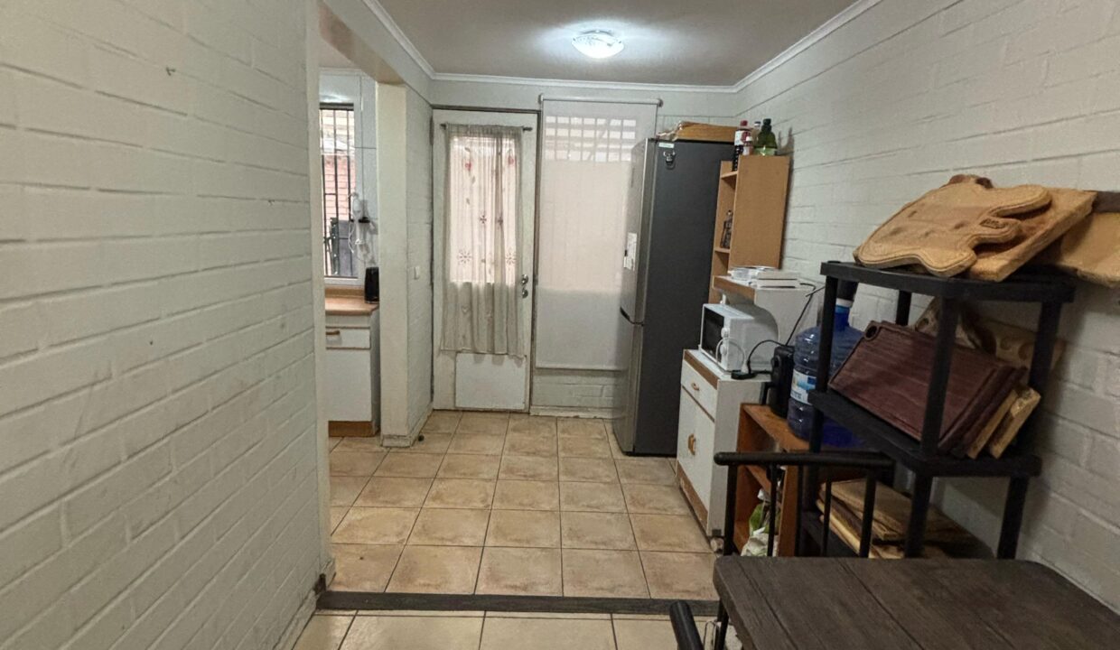 WhatsApp Image 2025-03-19 at 10.04.10