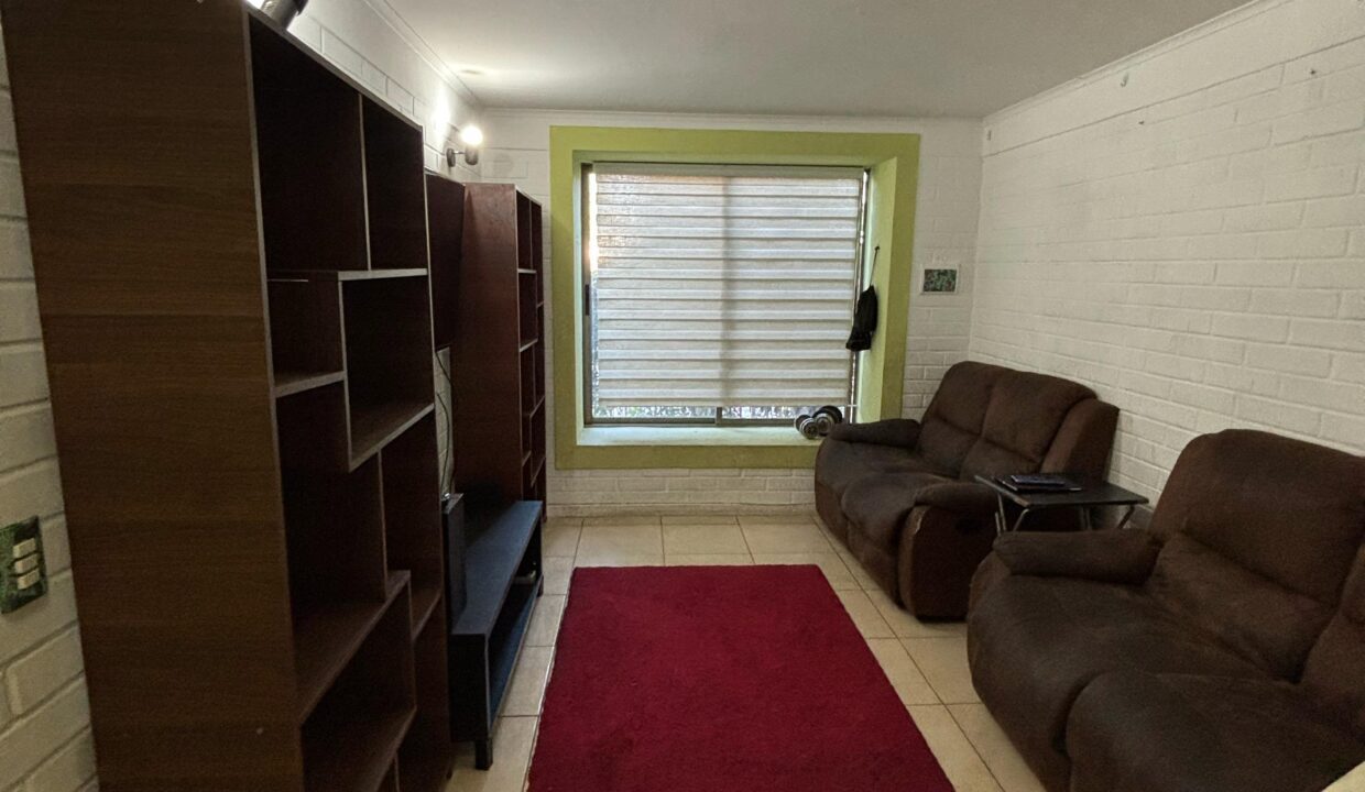 WhatsApp Image 2025-03-19 at 10.04.14