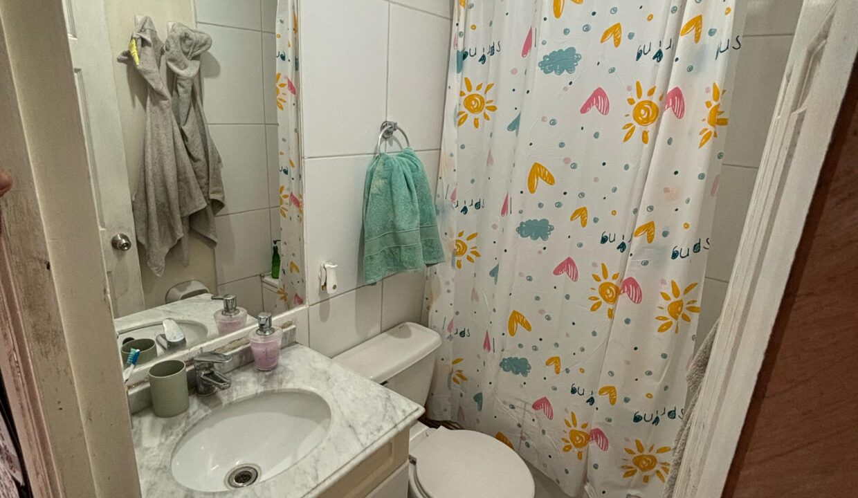 WhatsApp Image 2025-03-19 at 10.04.15